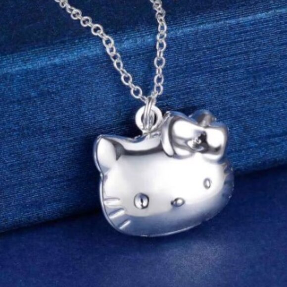 Hello Kitty Charm Necklace - Picture 1 of 5